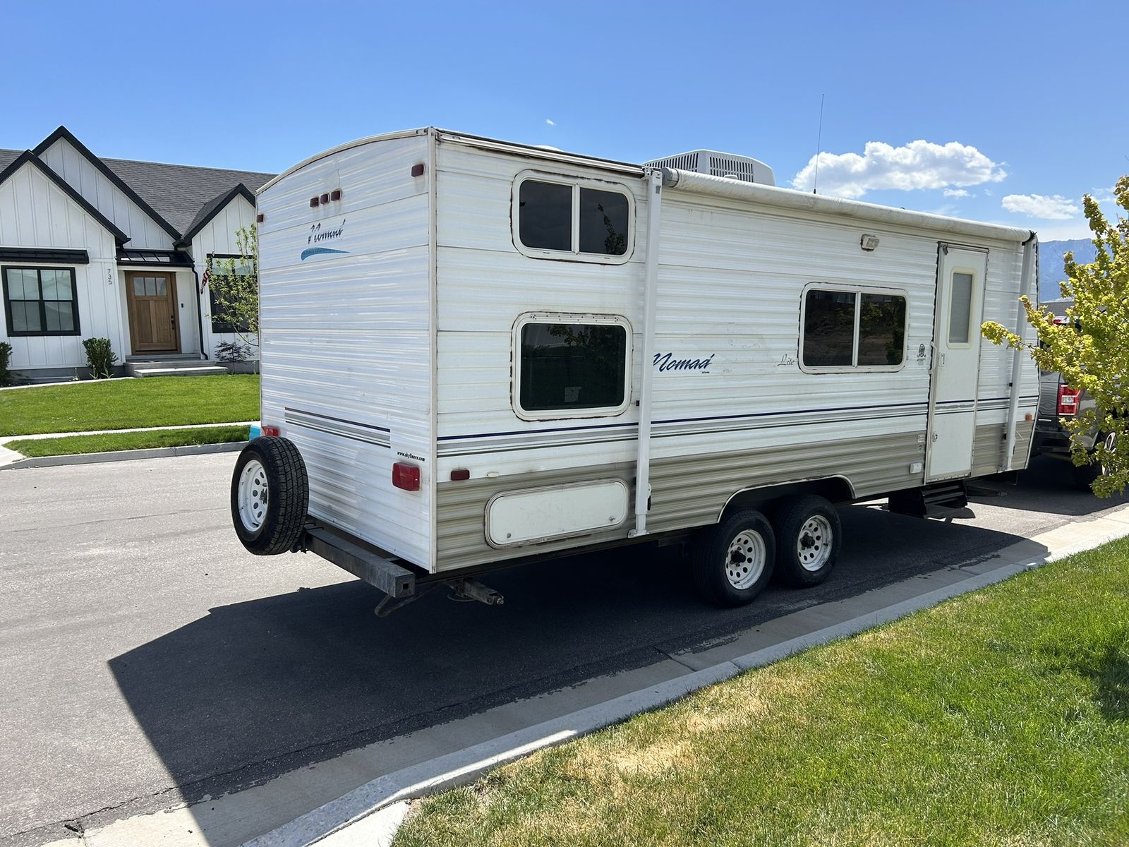2006 Skyline Nomad180LT