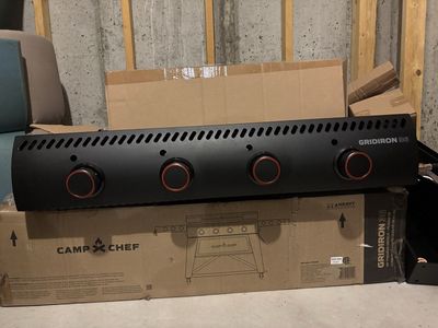 Camp Chef Gridiron 36 (*Box 1*Parts)