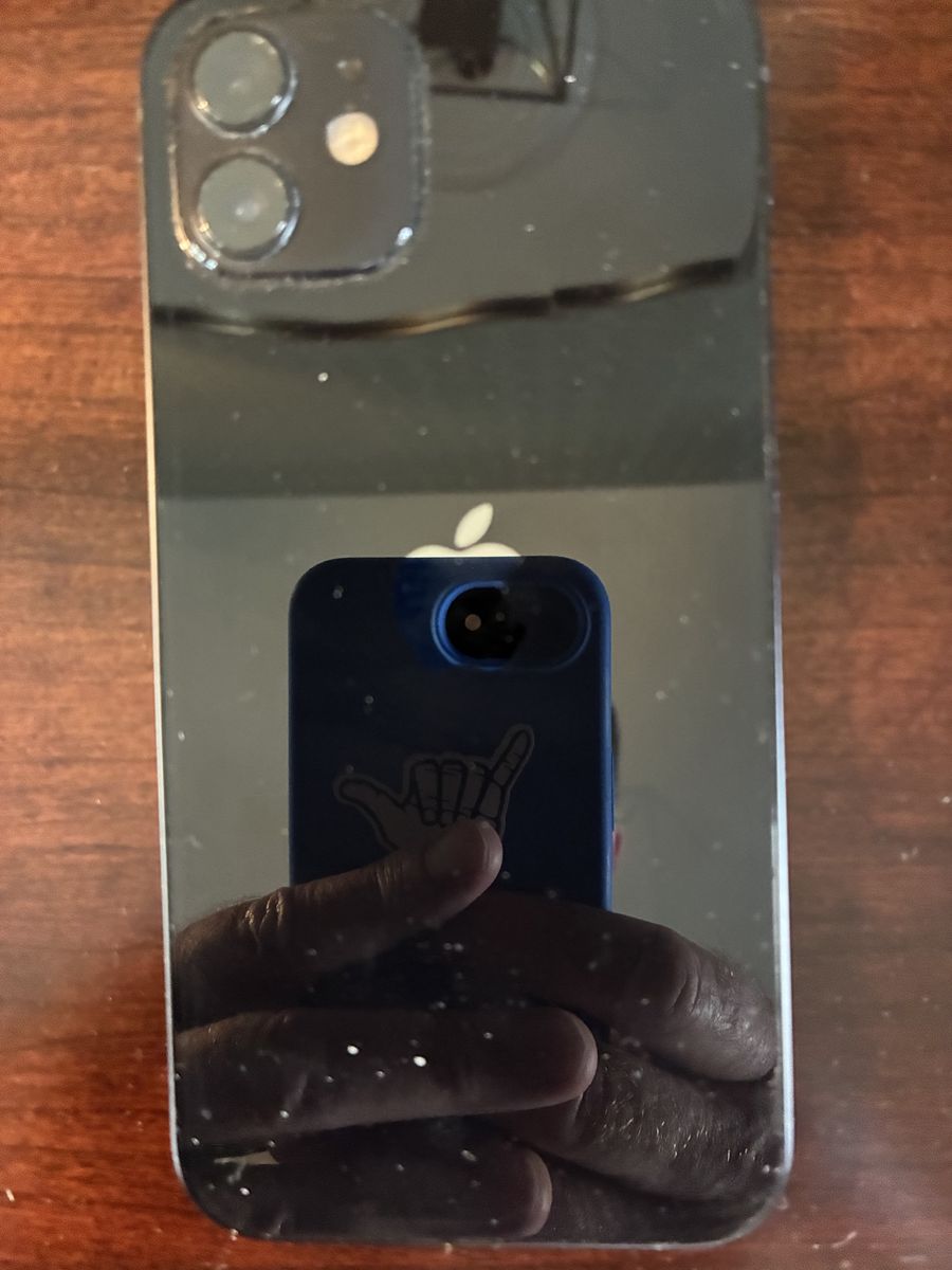 Apple iPhone 12 - 256GB - Black
