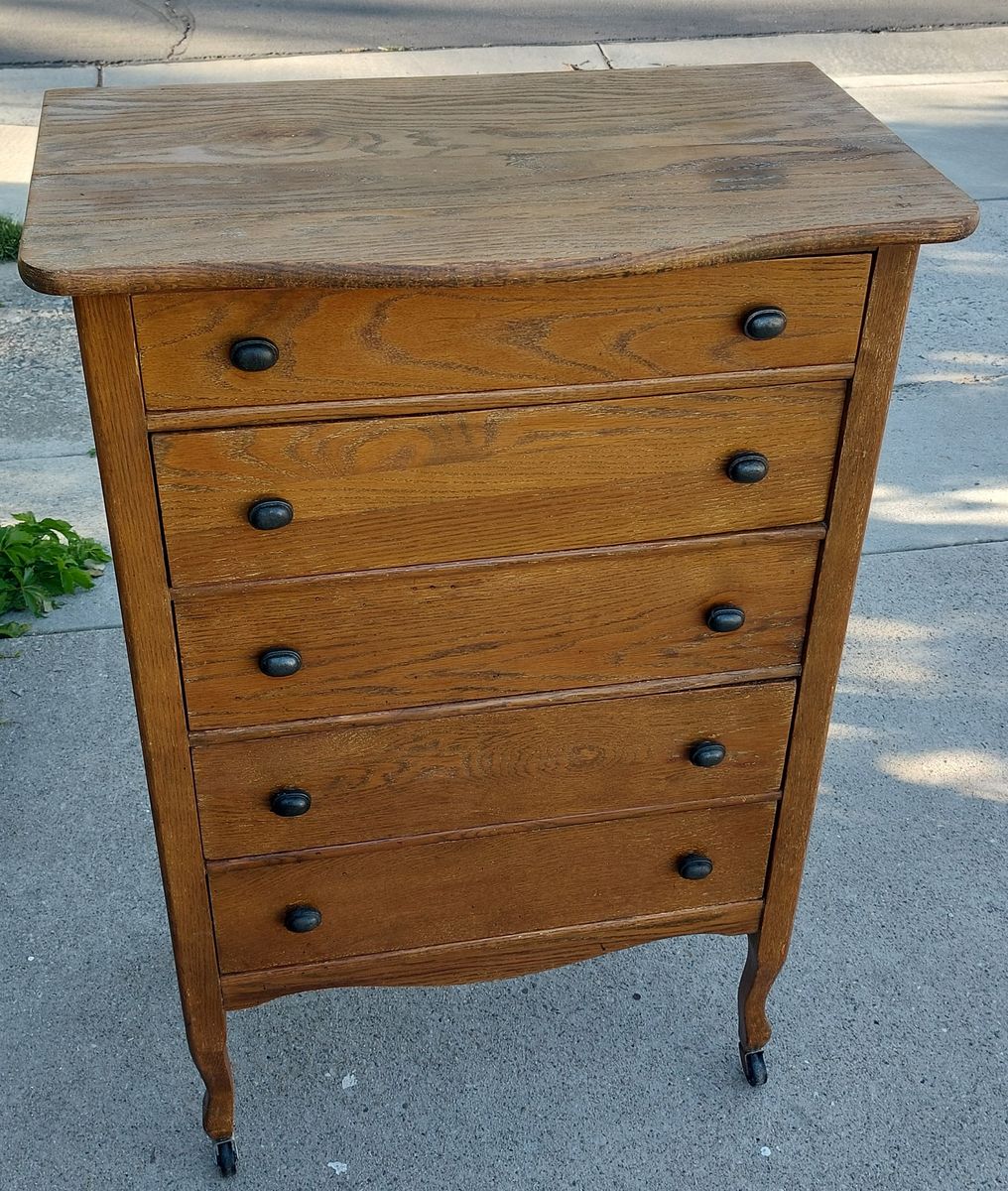 Antique Oak Dresser 5 Drawer