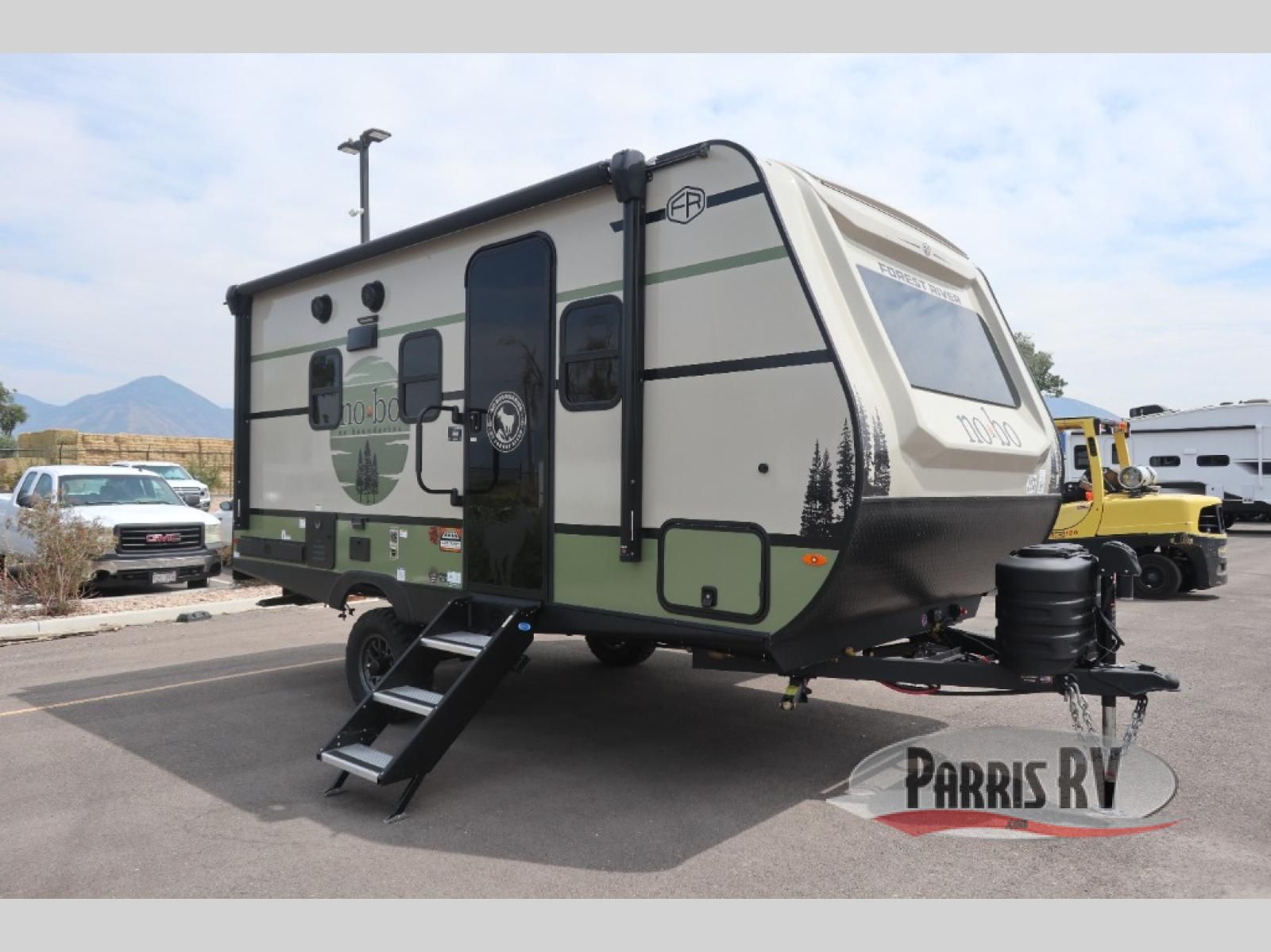 New 2026 Forest River RV No Boundaries NB18.3 Beast Mode
