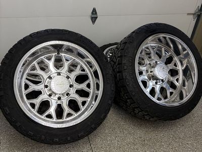 22x12 8x180 Amani Forged Wheels On 33/12.50 Nittos