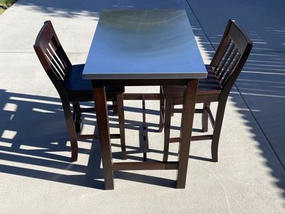 Bistro Height Table with 2 Chairs