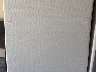 Used Queen Mattress and Box Spring Foundation White Textured Fabric