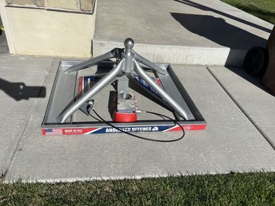 Andersen 5th wheel hitch
