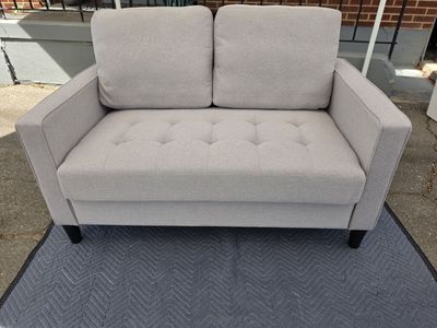 New Assembled ChaletPosh 54.18-in W Modern Grey Linen 2-seater Loveseat