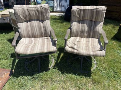 Metal outdoor chairs