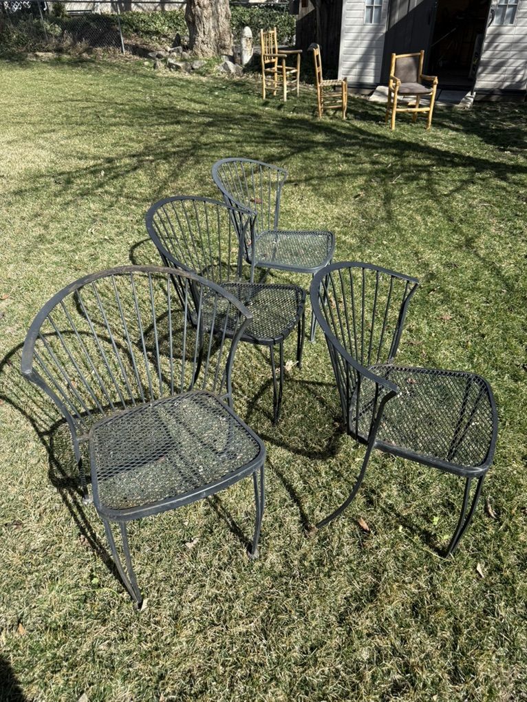 Set Of 4 Iron Garden/Patio Chairs
