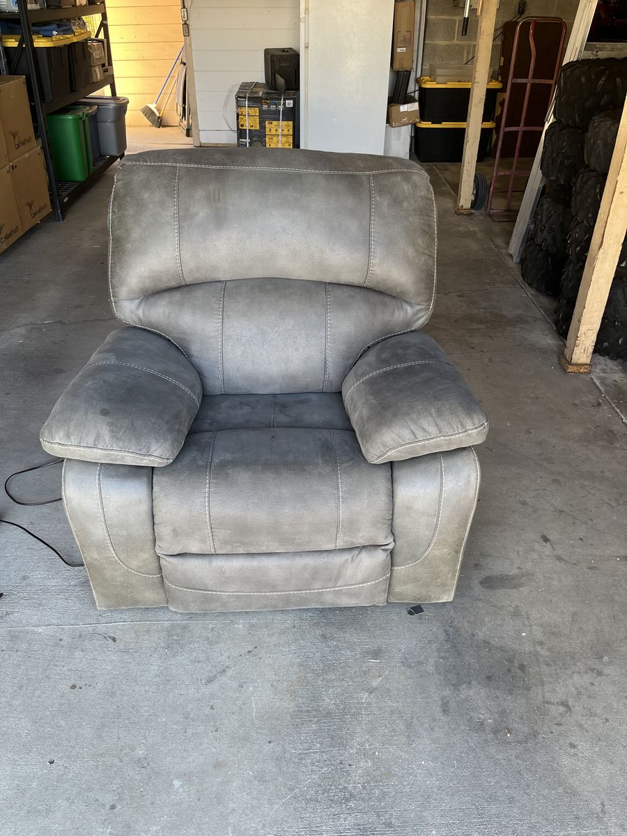 Electric Rocker Recliner