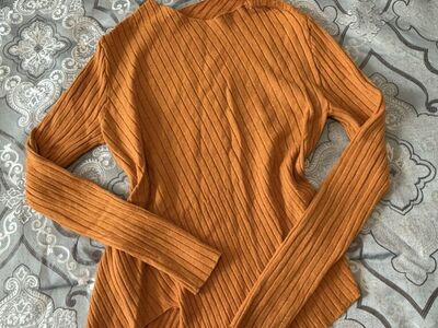 Ribbed Orange Long Sleeve Top