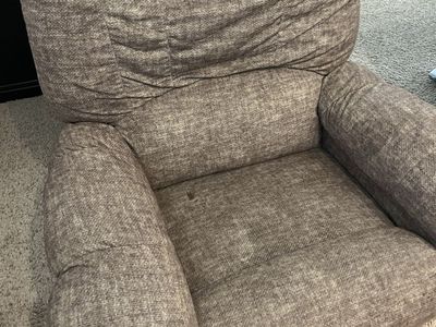 Brown lazy-Z-Boy chair, located in Saratoga Spgs