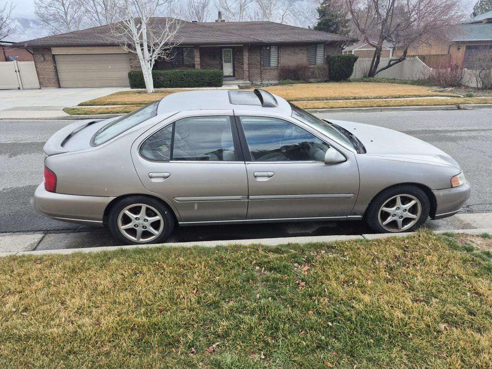 2001 NISSAN ALTIMA 3.5 SE