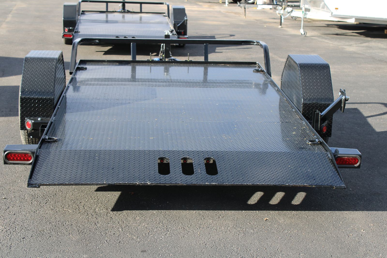 Main image 6