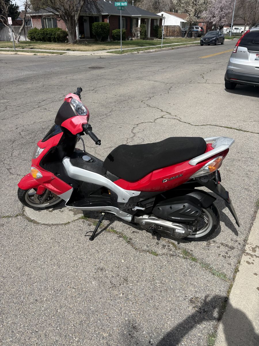 150cc Moped