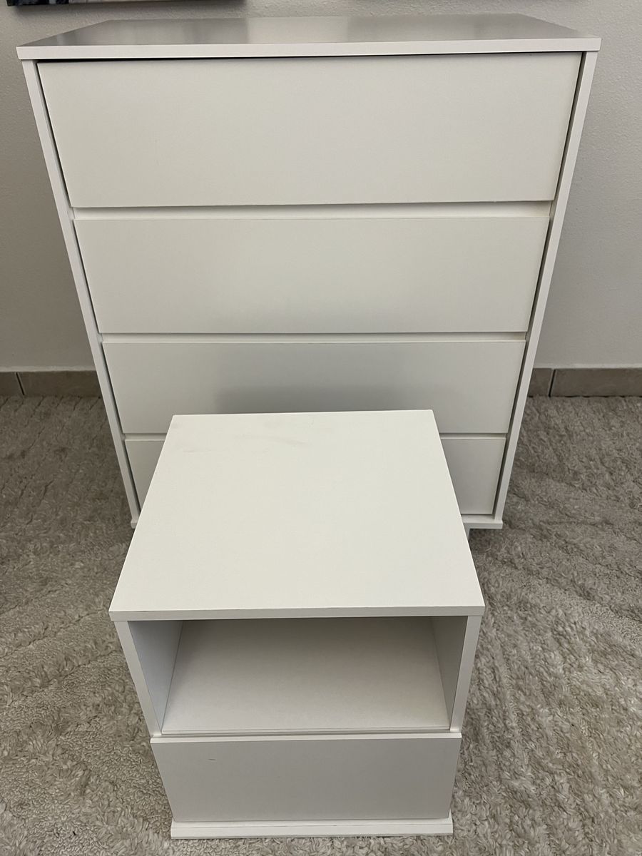 Dresser & Nightstand Set