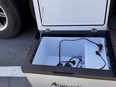 Alpicool C30 (32 Qt / 30L) Electric portable regrigerator freezer