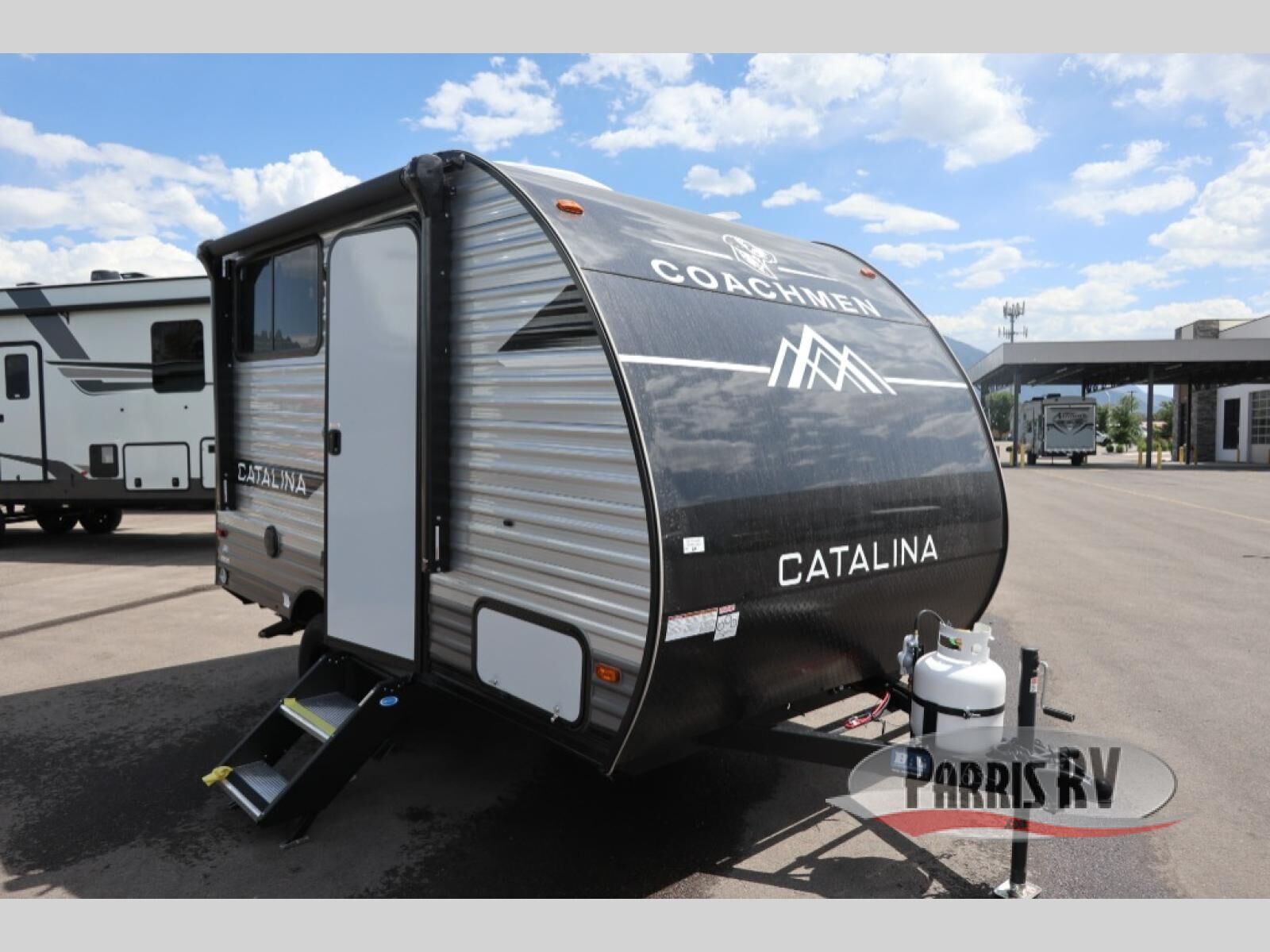 New 2025 Coachmen RV Catalina Summit Series 7 134BHX