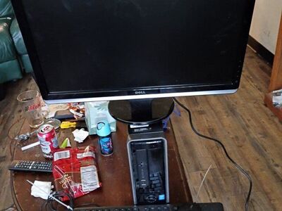 dell inspiron 3647 mini tower and display