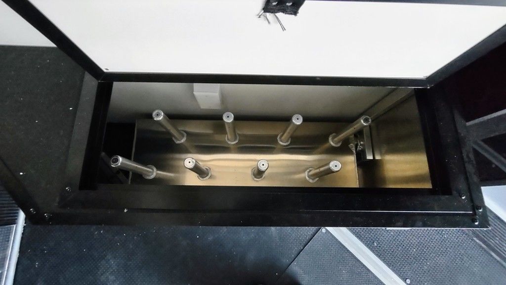 Main image 27