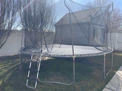 Free Trampoline