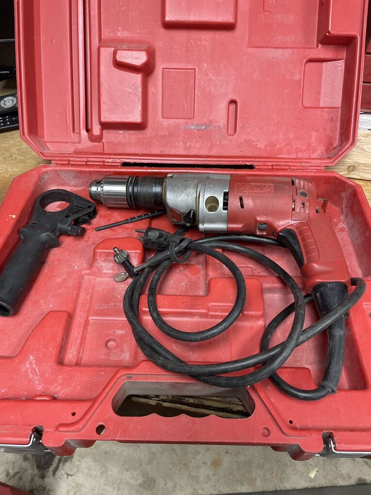 Milwaukee Magnum 5370-1 Hammer Drill
