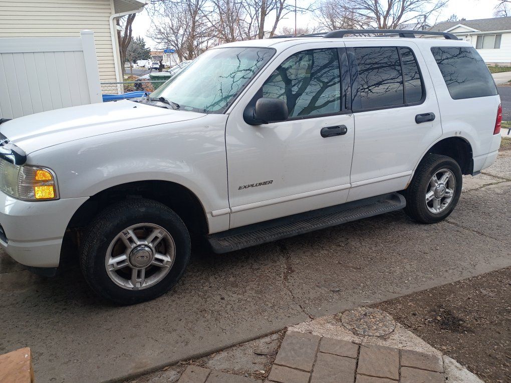 2004 FORD EXPLORER XLT