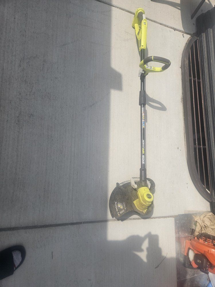 Ryobi 18 V trimmer