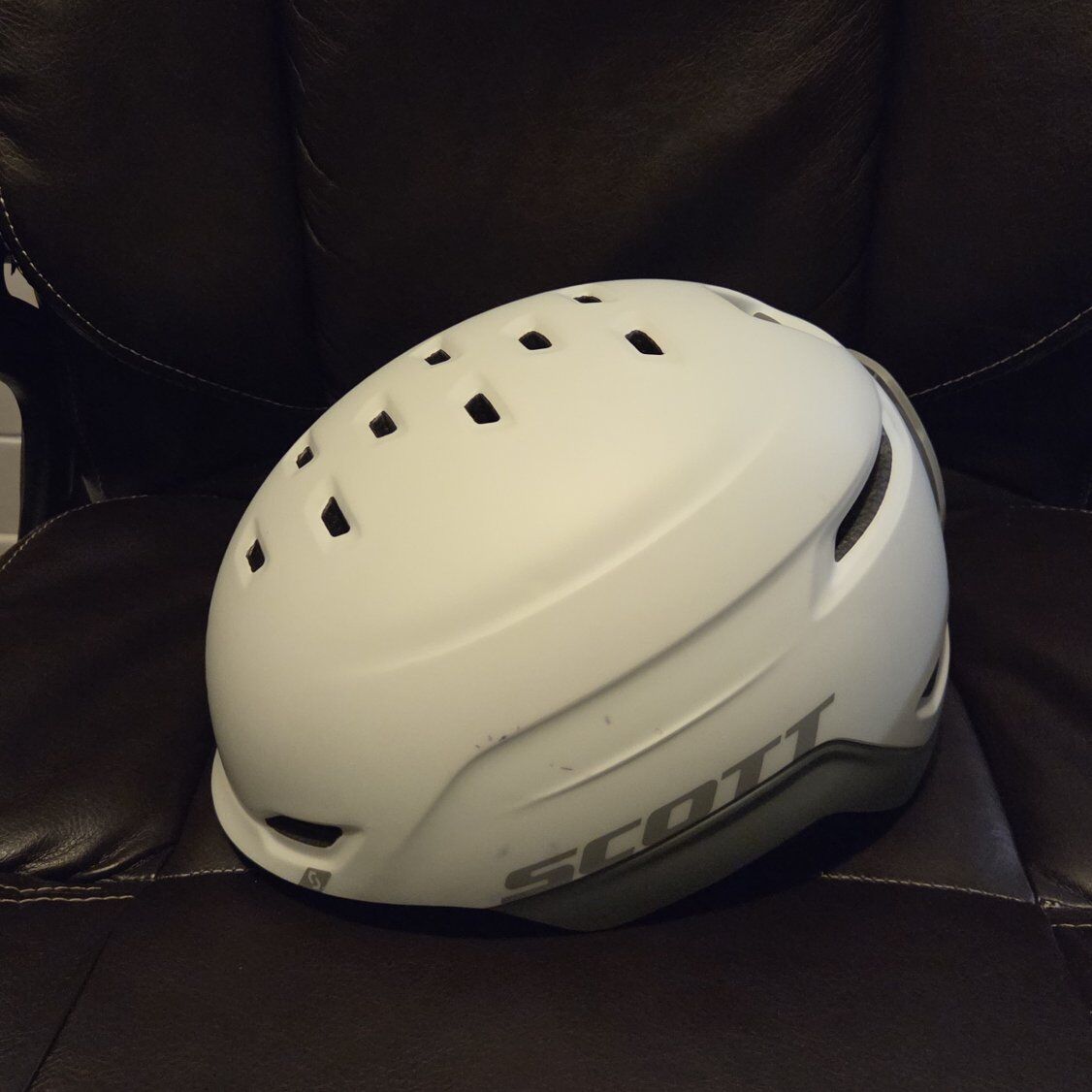 Scott chase 2 ski helmet