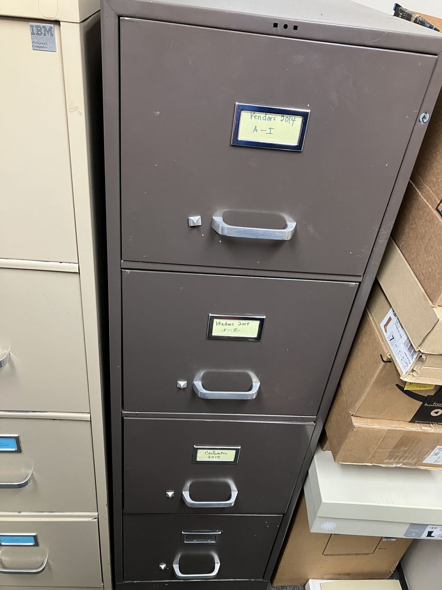 50 FREE Hanging Folders with 4 drawer cabinet