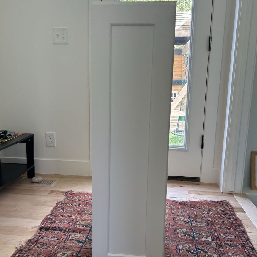 Main image 2