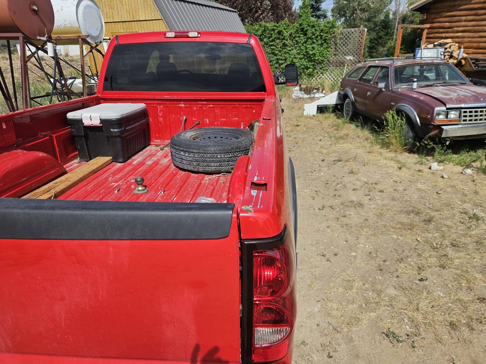 Main image 6