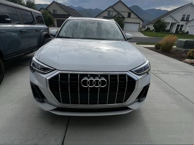 Audi Q3 SUV - White Exterior, Leather Interior, Panoramic Sunroof