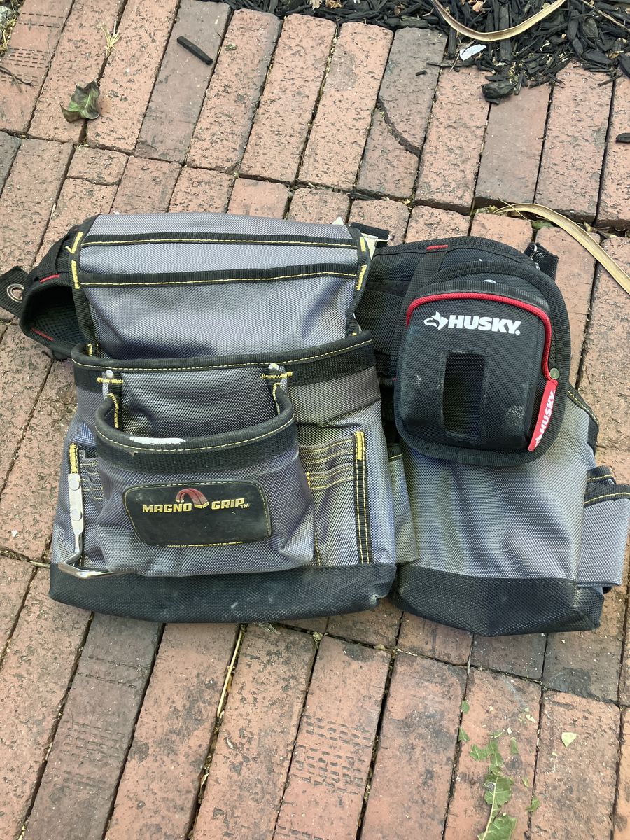 Carpenter tool bags