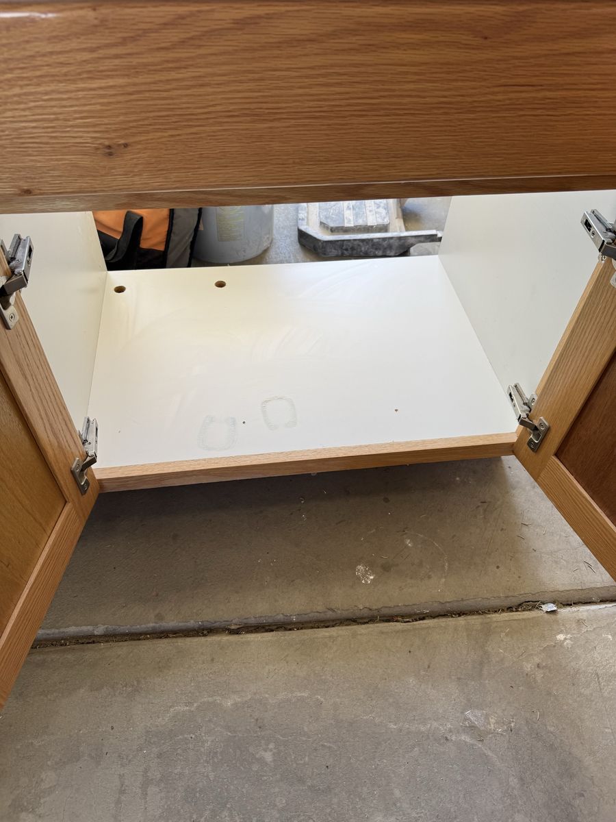 Main image 6