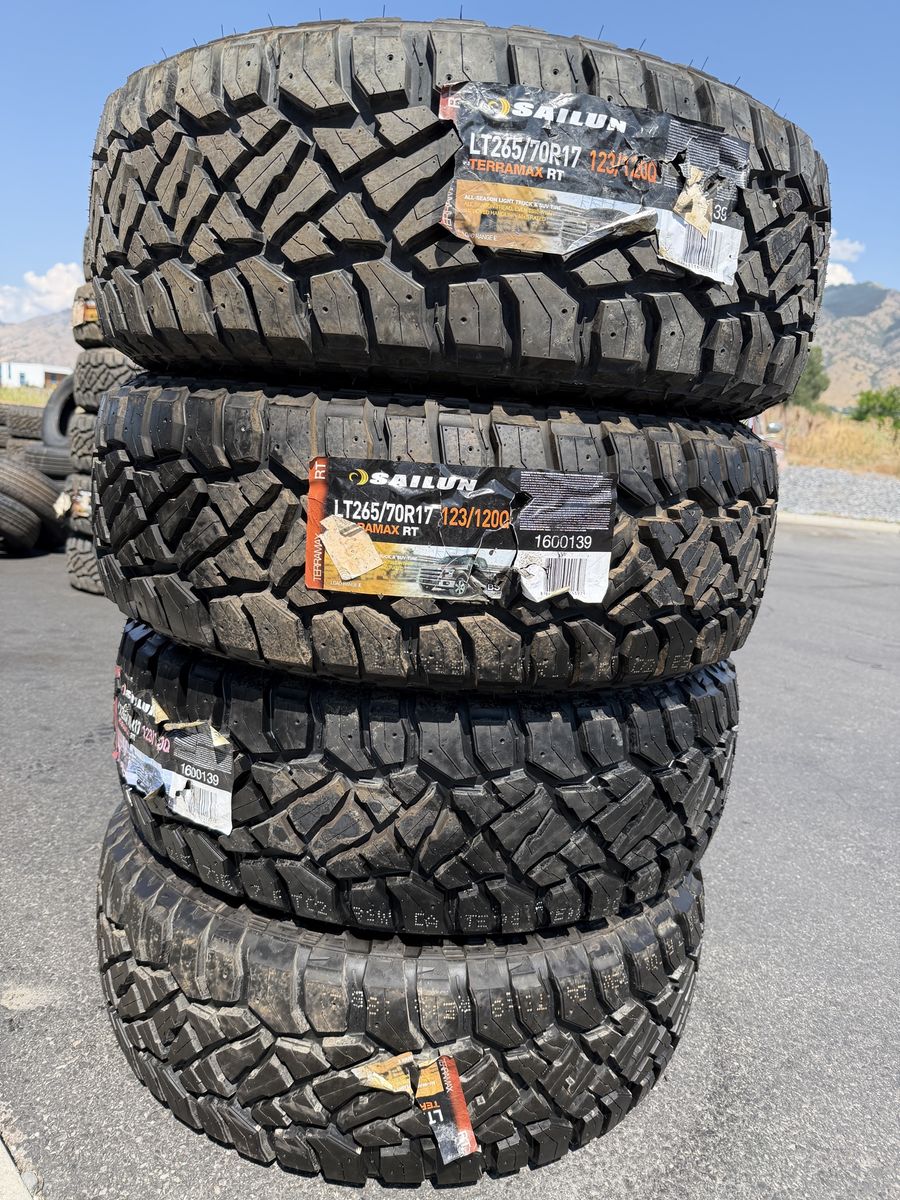 4 LT265/70R17 Sailun R/T tires