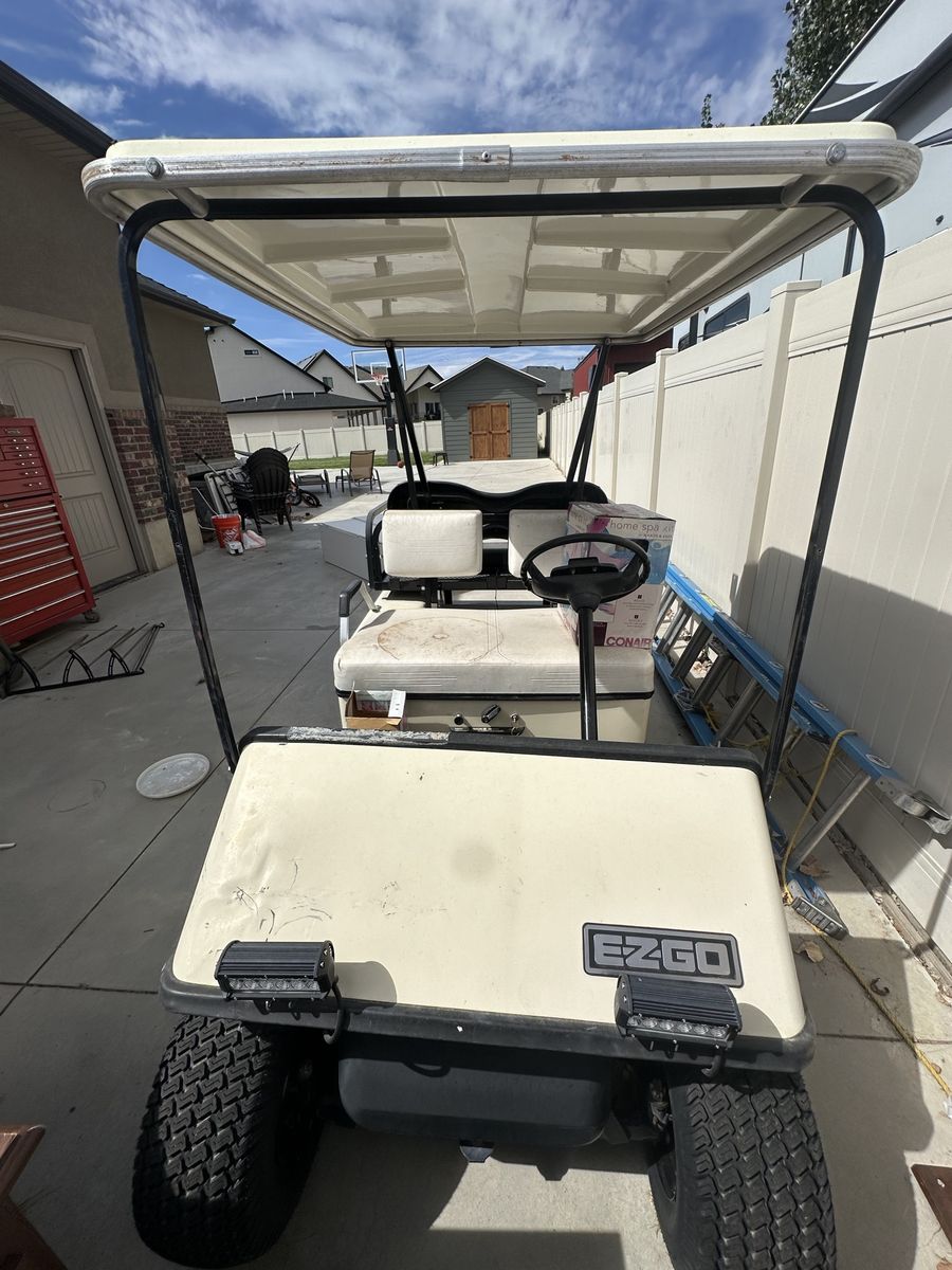 1984 EZ-GO Golf Cart