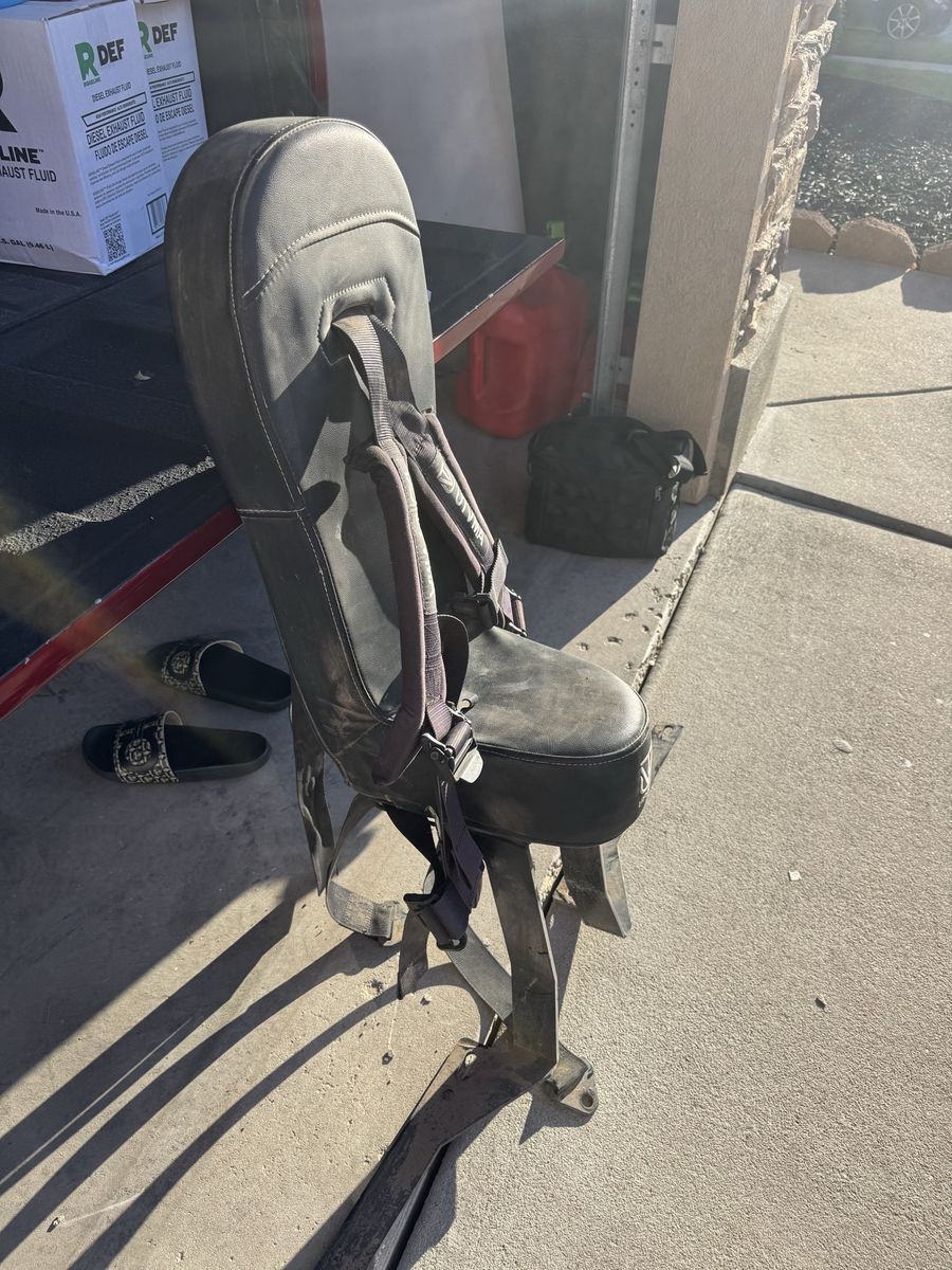Bump seat