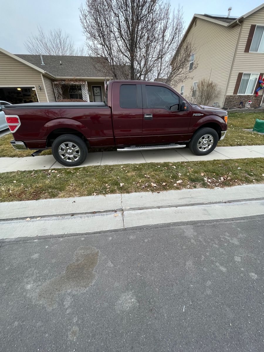 2010 FORD F150 Lariat