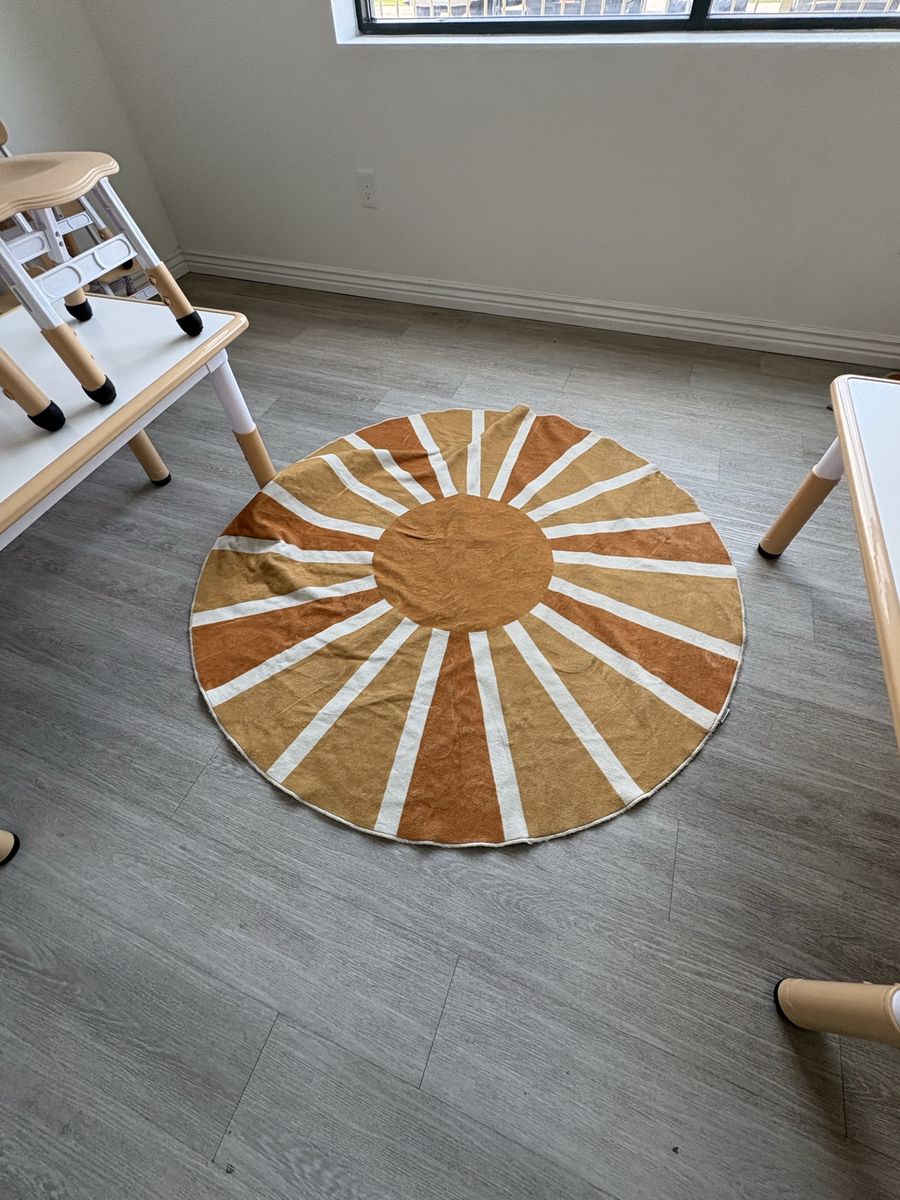 Child’s Sun Rug