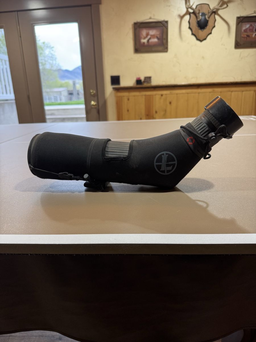 Leupold SX-4 Pro Guide HD 15-45x65mm