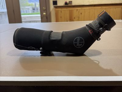 Leupold SX-4 Pro Guide HD 15-45x65mm