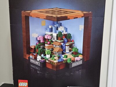 Lego Minecraft: Crafting Table (21265)