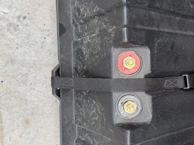 RV Enclosed Battery Box - 2 group 27