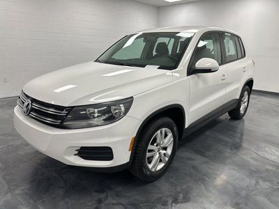 2014 VOLKSWAGEN TIGUAN S