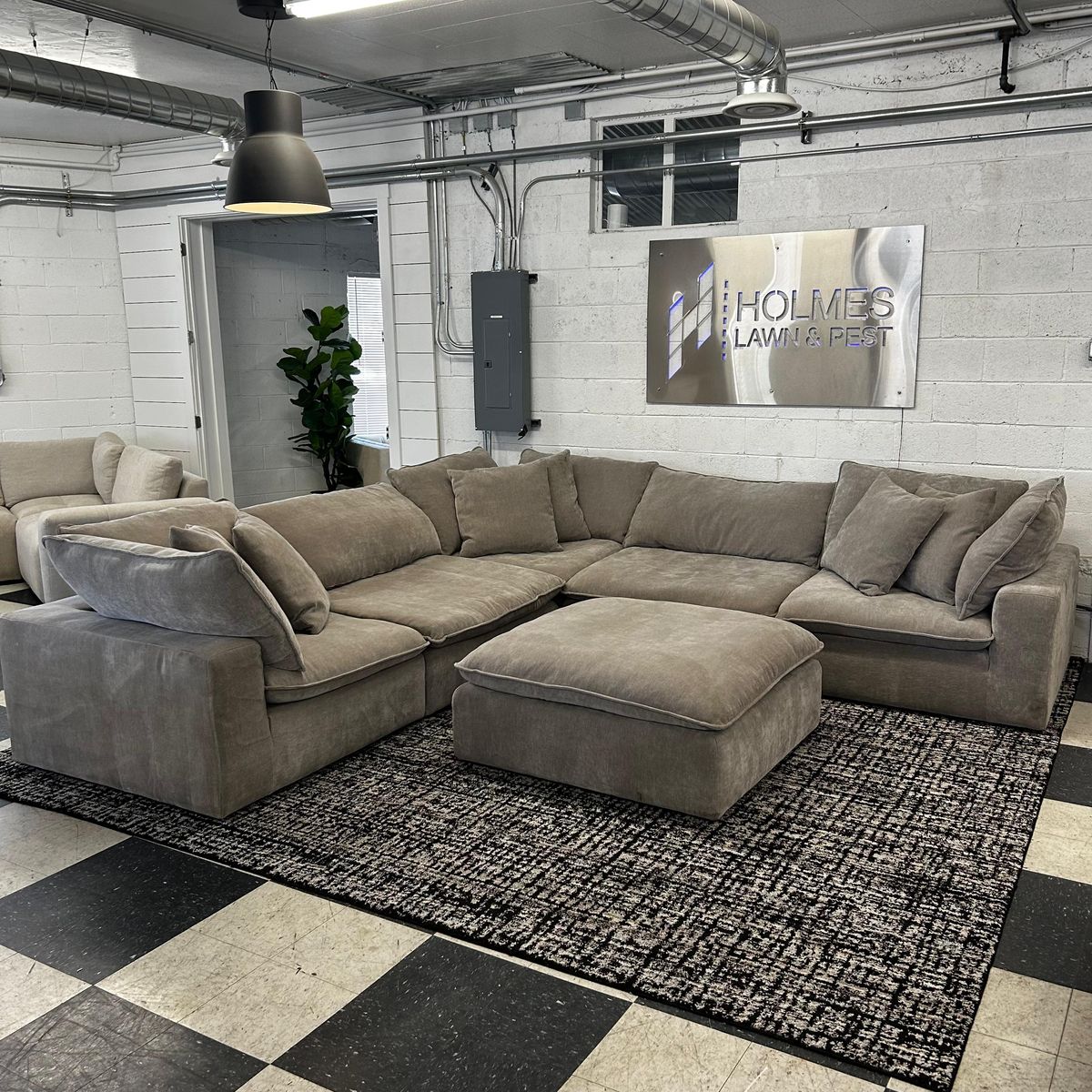 COSTCO SEREEN 6-PIECE FABRIC MODULAR SECTIONAL, CLOUD COUCH, BROWN!!