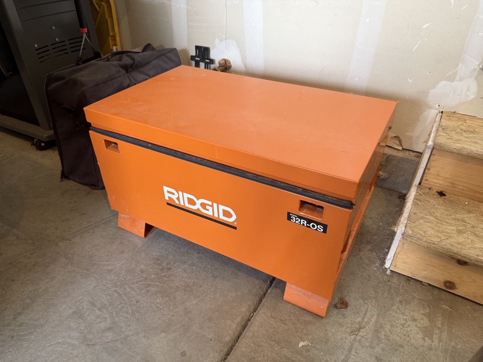 Ridgid 32R-OS Job Box/ Toolbox