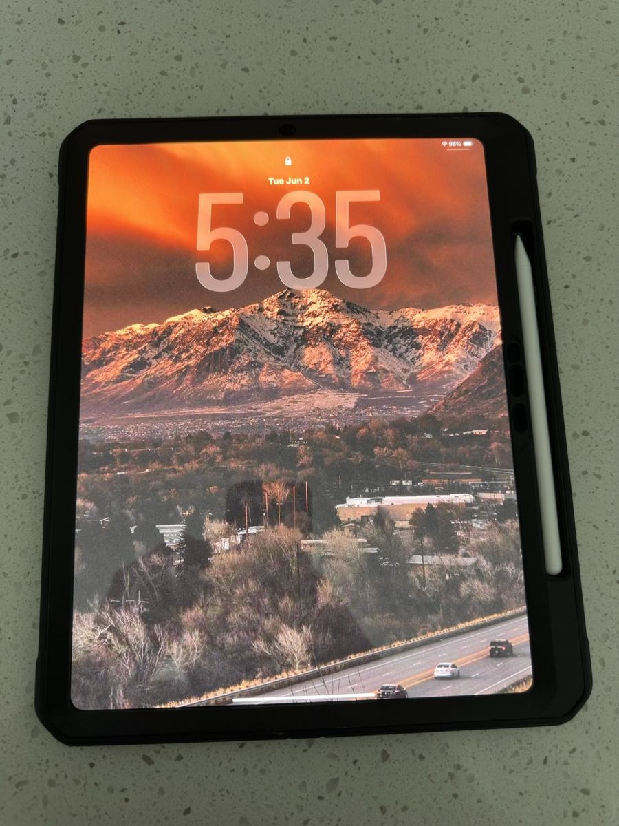iPad Pro 13 inch M5