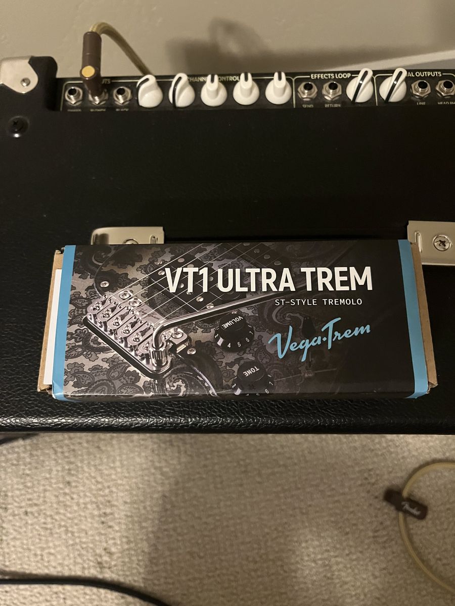 Vegatrem guitar tremolo