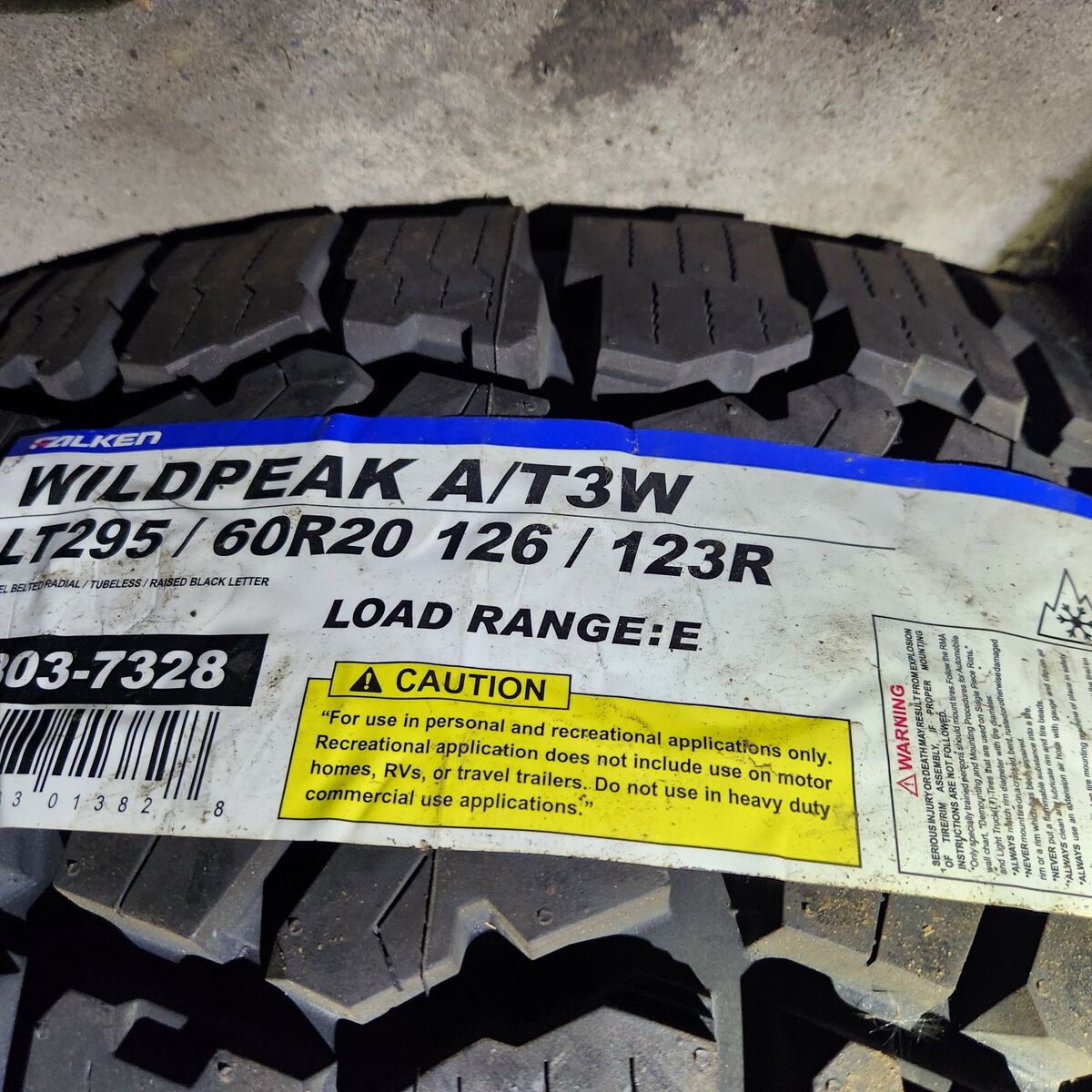 295/60r20 falken wildpeak at4w