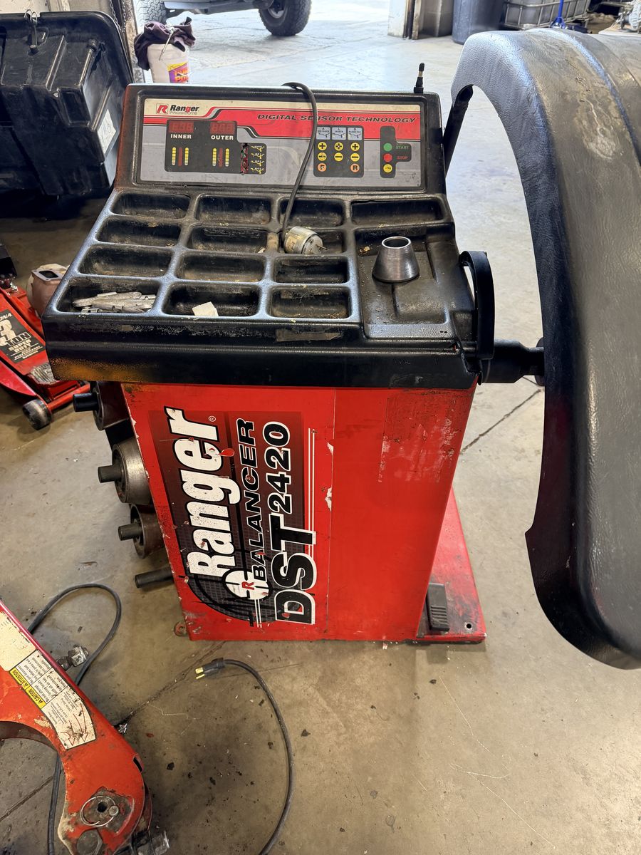 Used Tire Balancer (Ranger DST2420). $500.00 Cash Only.
